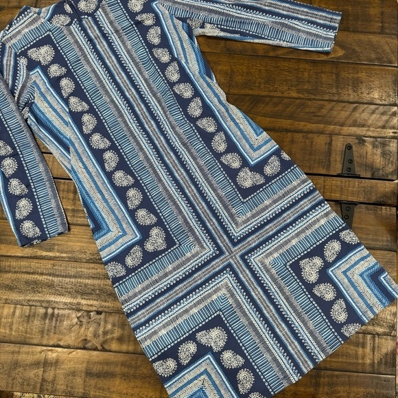 J. McLaughlin Sophia Catalina Knit Column 3/4 Sleeve Blue Knee Length Dress - Picture 2 of 12